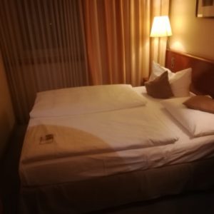 Das Bett im Zimmer 216